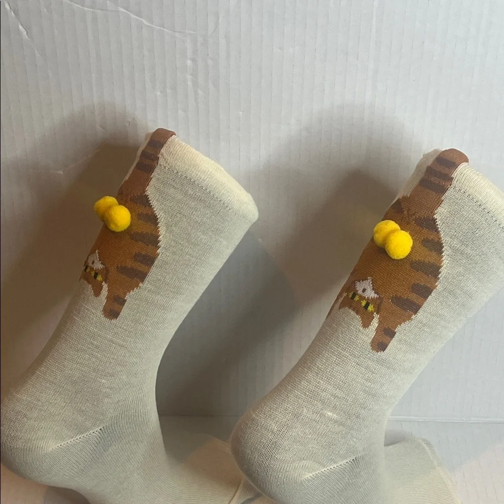 Cat Novelty Women's Socks (Cream)